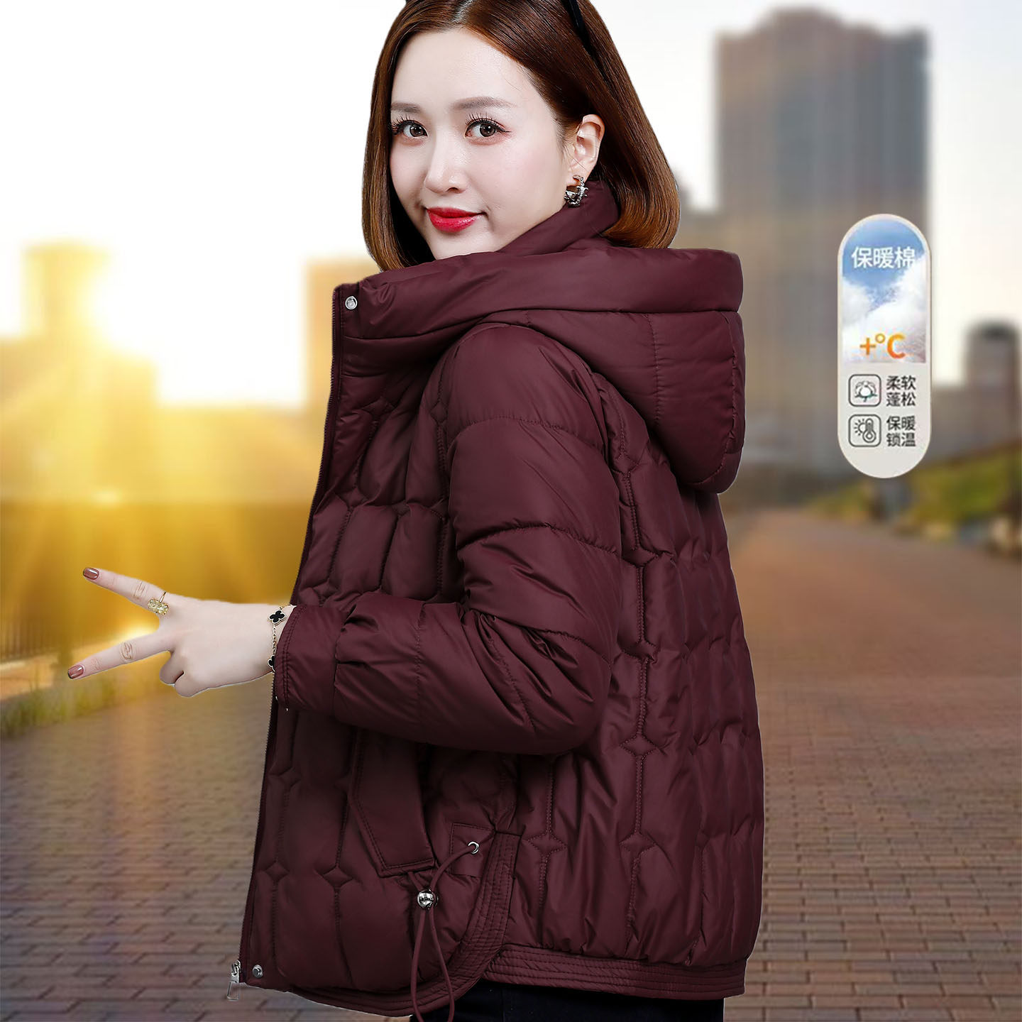 中年妈妈羽绒棉服女款2026新款中长款冬装时尚洋气保暖连帽厚外套