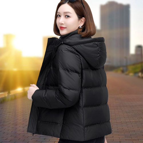 黑色短款羽绒服女2026年冬季新款韩版百搭白鸭绒面包服冬装外套