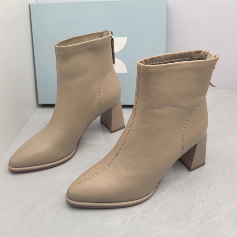 Comely康莉撤柜断码秋季真皮时装靴尖头粗高跟后拉链短靴女瘦瘦靴