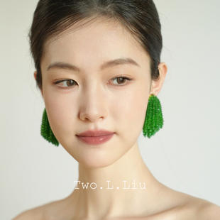 Two.L.Liu原创设计绿色流苏耳环女秋冬夸张高级感重工手工耳夹