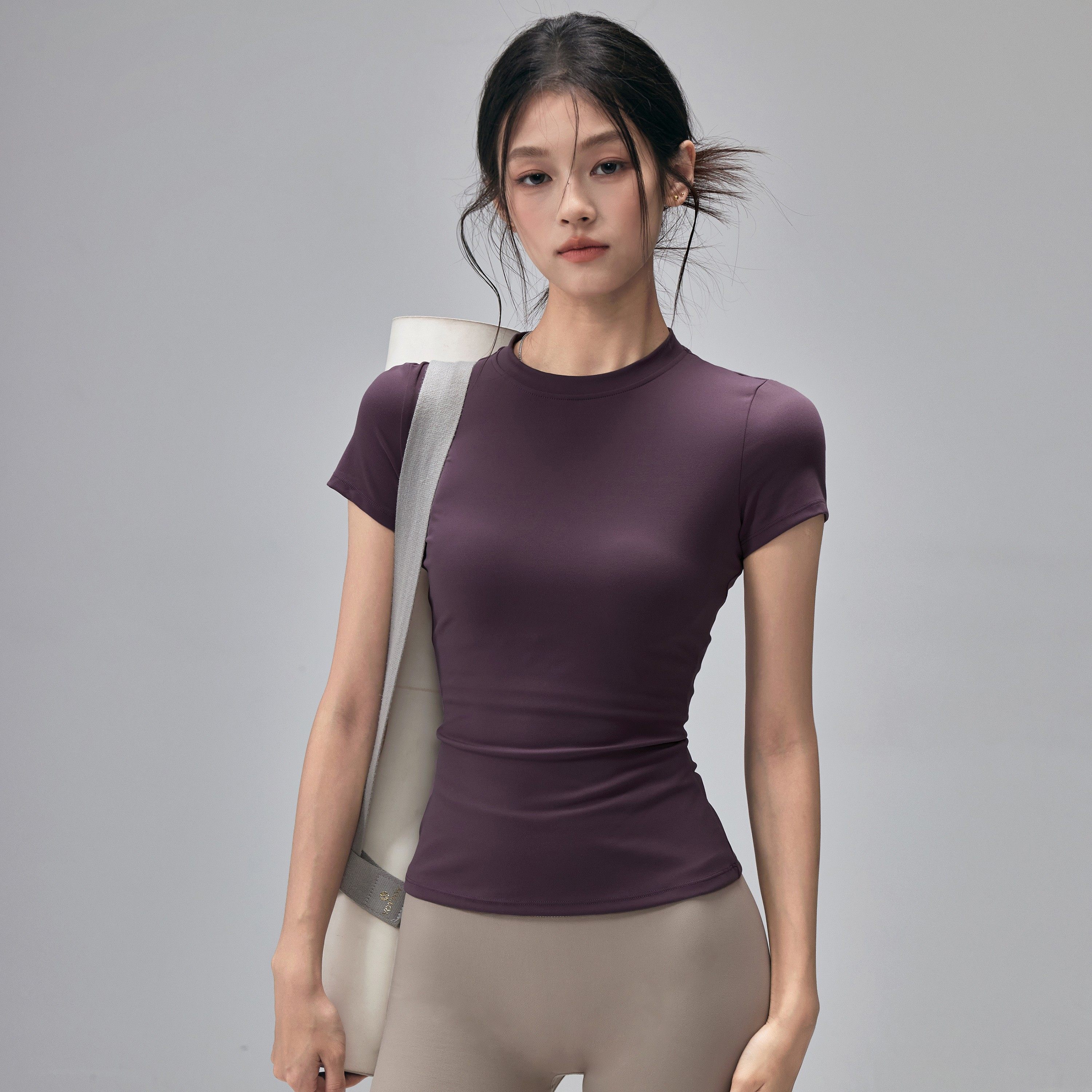 夏季瑜伽服短袖女速干修身显瘦