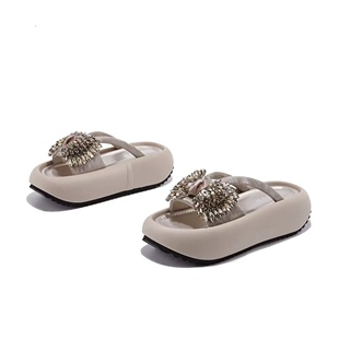 减震软底凉鞋 水钻羊皮蝴蝶节外穿厚底女拖鞋 百搭时尚 新款 2025夏季