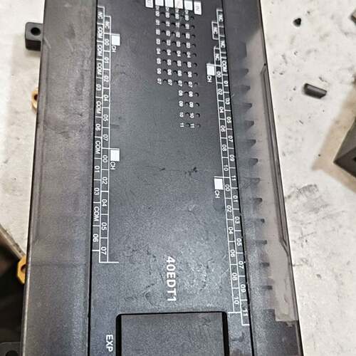 可维修欧姆龙CP1W-40EDT1扩展模块包好 成色还好议价