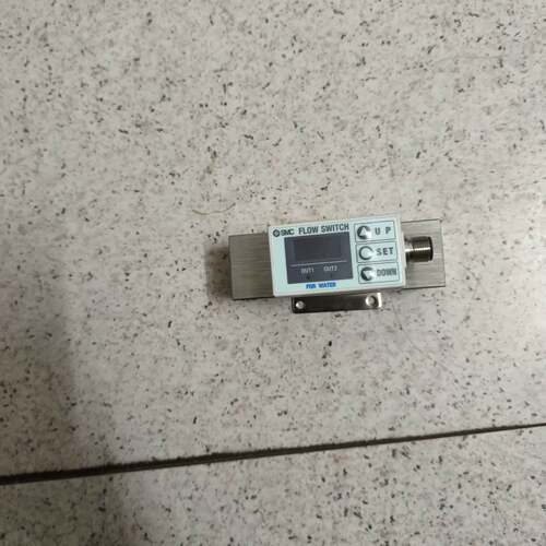 可议价水流量开关PF2W720-03-27，带数显屏幕，