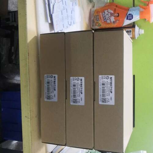 可维修MT8071IP1wv：Tk8071P1wv： 触摸屏议价