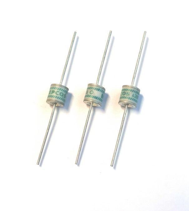 2脚陶瓷气体放电管 防雷管 A71-H16X 8*8 1600V