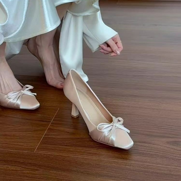 2025新款法式绝美细跟不累脚高跟鞋女气质百搭蝴蝶结方头浅口单鞋