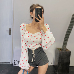 Real shot real price retro palace storm spot collar chest wrapped bubble sleeve pull off shoulder shirt