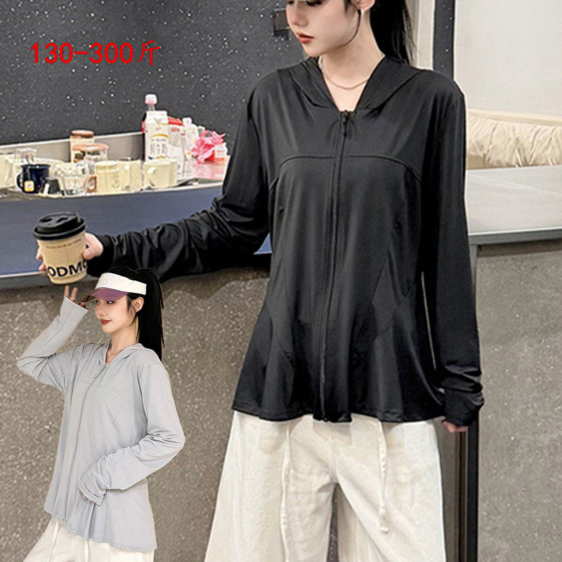 胖mm夏轻薄长袖连帽防晒服女300斤特大码修身显瘦健身运动服上衣
