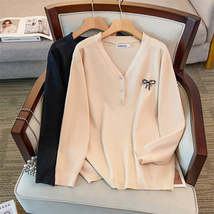 300斤胖MM加厚内搭针织衫上衣女秋冬装特大码宽松V领韩系套头毛衣
