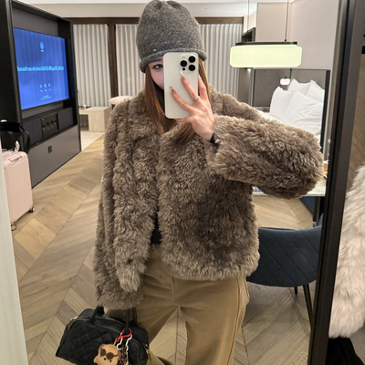 uuyeii显瘦短款翻领环保皮草