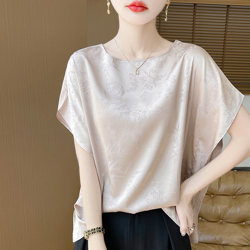 风醋酸浮雕提花蝙蝠袖上衣女夏真丝缎面宽松显瘦时尚上衣衬衫