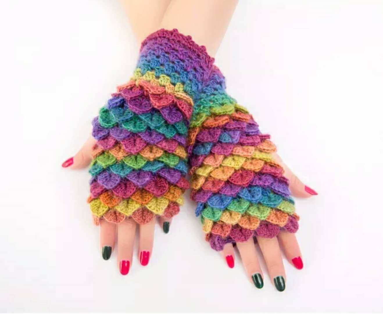 段染羊毛手工鱼鱗羊毛半指手套自制防寒保暖触屏写字开车秋冬女