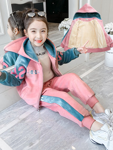 女童秋装套装2025新款儿童网红金丝绒加绒加厚秋冬款连帽两件套潮