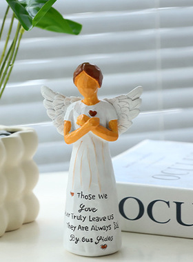 欧式现代简约树脂工艺爱心天使摆件生日纪念浪漫婚礼礼物桌面装饰