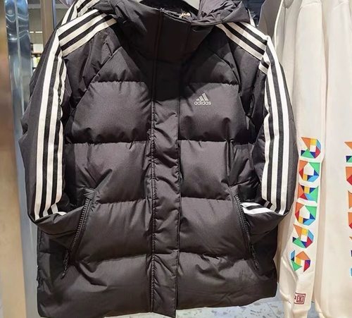 Adidas阿迪达斯羽绒服女装冬季三条纹连帽短款保暖运动外套IT8721