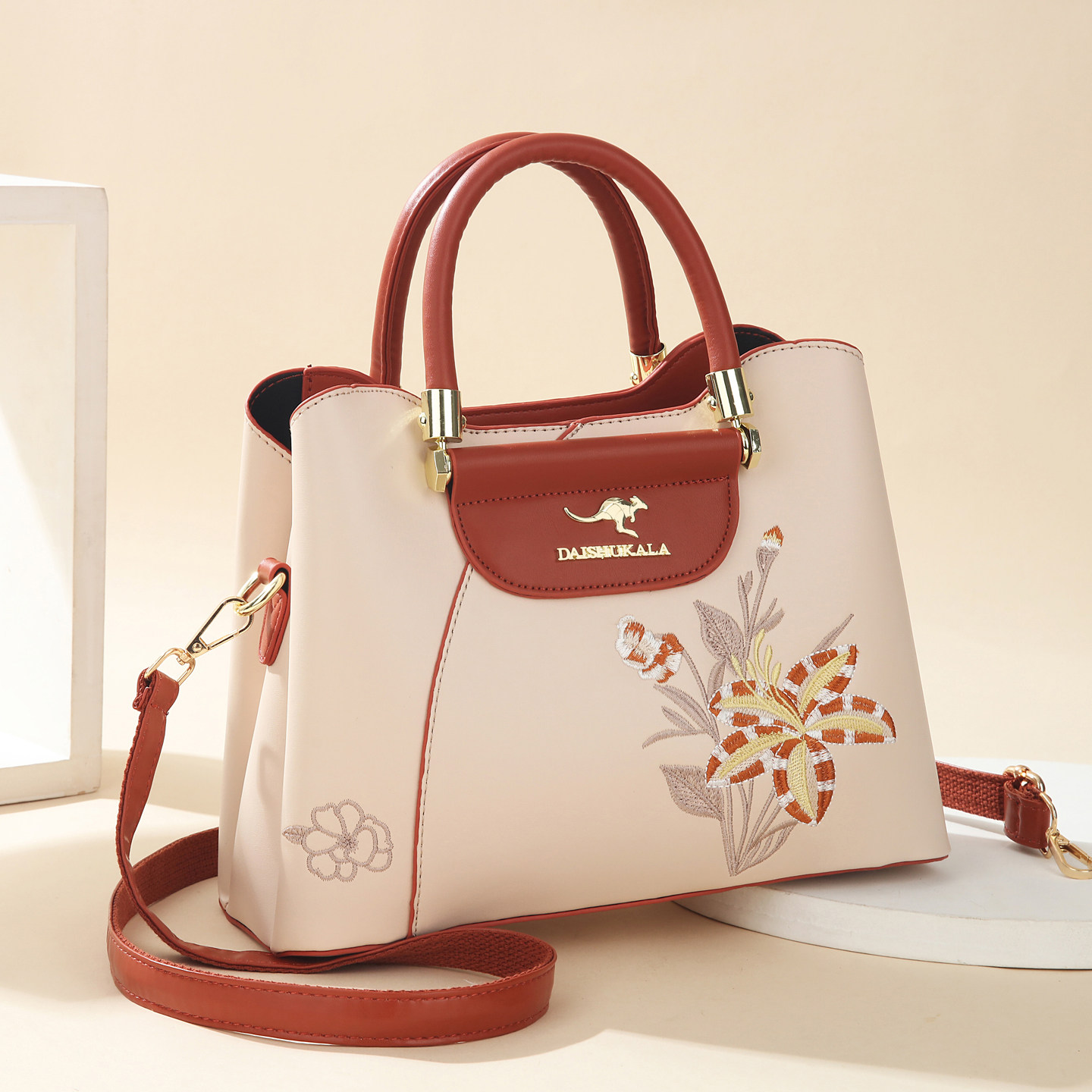 品牌袋鼠2025新款中式国风手提包中年女士刺绣包斜挎大容量妈妈包