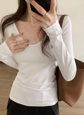 纯白色正肩t恤女长袖2024秋冬季新款内搭打底衫修身U领美式上衣女