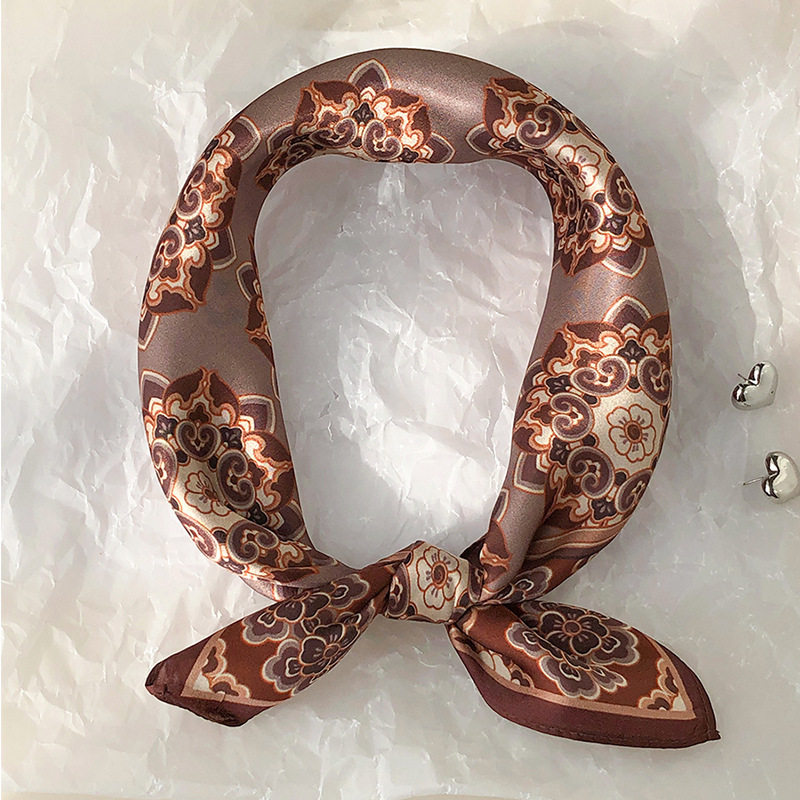新款 2026春夏复古图腾丝巾真丝小欧美男士领巾小方巾女士,服饰配件/皮带/帽子/围巾,围巾/丝巾/披肩,淘宝优惠券,粉丝福利购,淘宝优惠卷