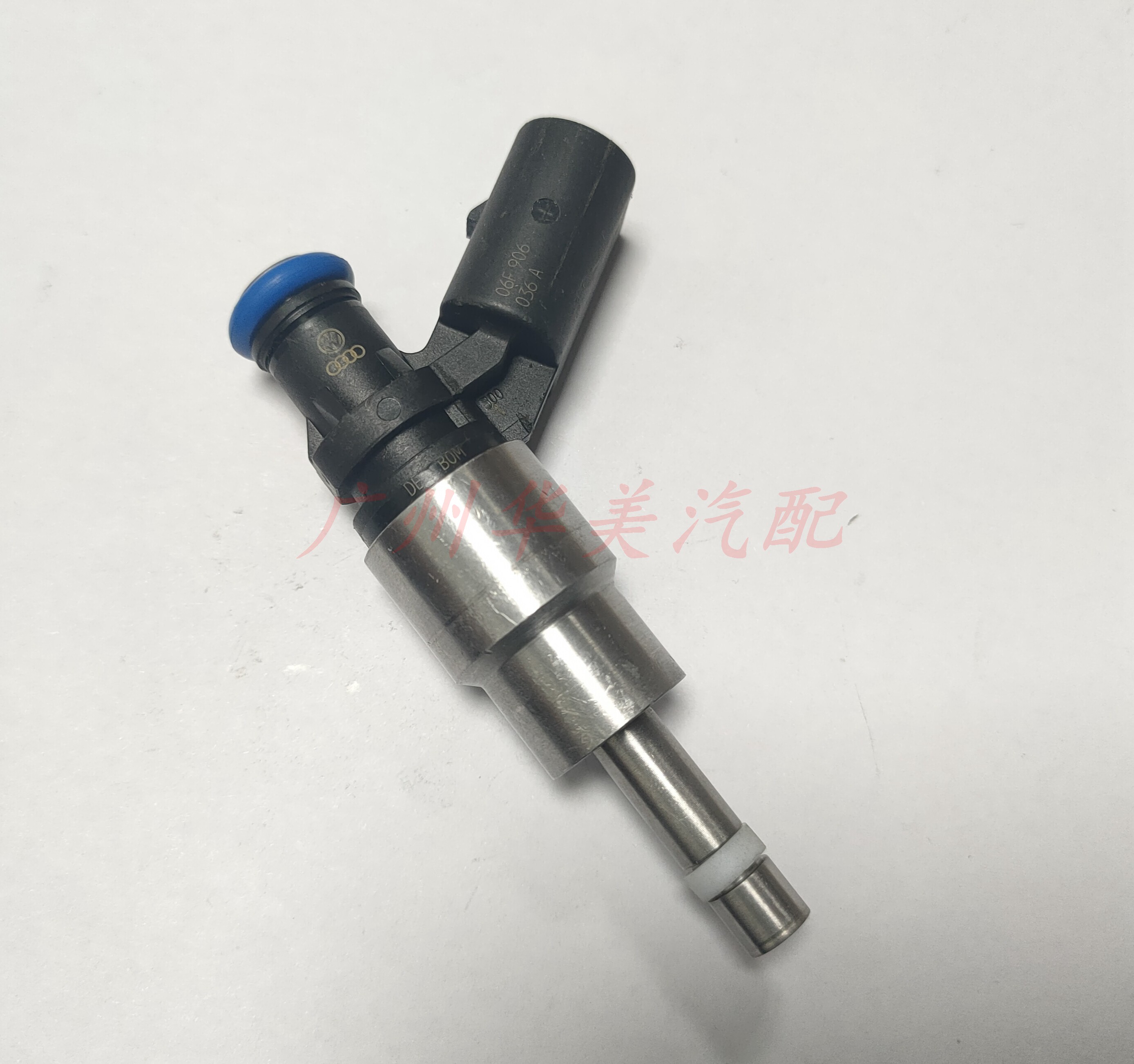 适用奥迪C6A6L A4 B7 2.0T 2.8迈腾途锐 3.2 4.2喷油嘴06F906036A
