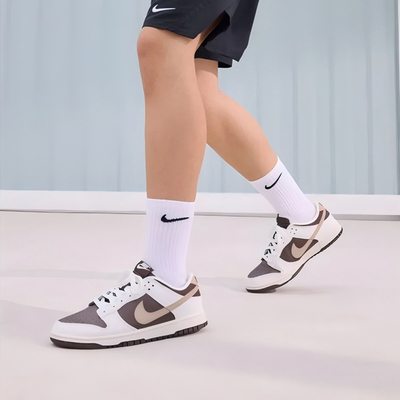 耐克Nike DUNK男子运动复古拼接休闲低帮复古板鞋板鞋 HF4292-100