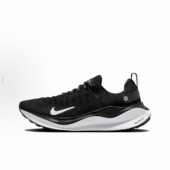 Nike 4女子运动缓震跑步鞋 REACTX 耐克 INFINITY RUN DR2670 001
