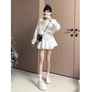 长袖白色衬衫连衣裙子女秋季2025年新款早秋流行韩系绝美穿搭短裙