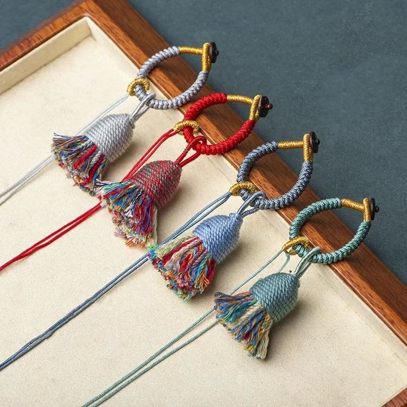 汽车钥匙扣 藏式编绳 高级感藏式风配饰钥匙扣包挂压襟挂件