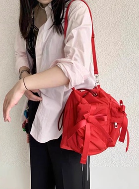 casselini日系小众设计红色蝴蝶结单肩包斜挎包包女轻便洋气百搭