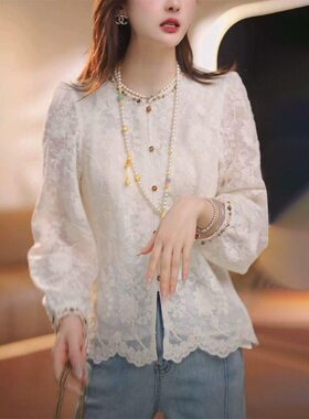 胖东来春季漂亮洋气上衣2026特点感显打底女衫蕾丝高级瘦蕾丝衬衣