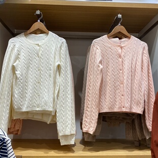 纽花圆领针织开衫 E471612 长袖 百搭空调衫 481477 外套休闲时尚 新款