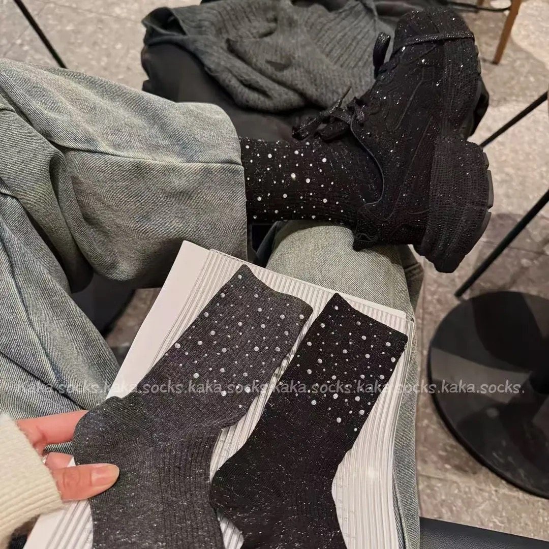 DLSOCK秋冬新款欧货满天星烫钻中筒袜女网红时尚百搭简约堆堆袜