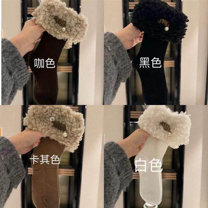 秋冬新品毛毛手缝钉珠饰品女袜纯白色时尚外穿网红堆堆翻口中筒袜