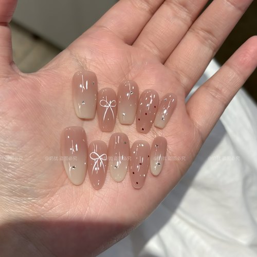 【星糖芭蕾】高品质温柔波点手绘蝴蝶结纯手工穿戴甲美甲成品贴片