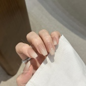 甘露寺嬛嬛裸色纯欲渐变纯手工穿戴甲温柔高级感美甲成品 烟煴