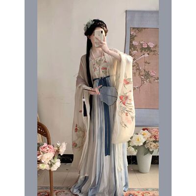 汉服诃子裙绣花大袖衫原创日常