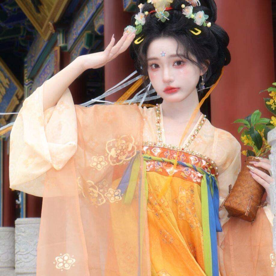 唐制齐胸破裙重工绣花汉服裙