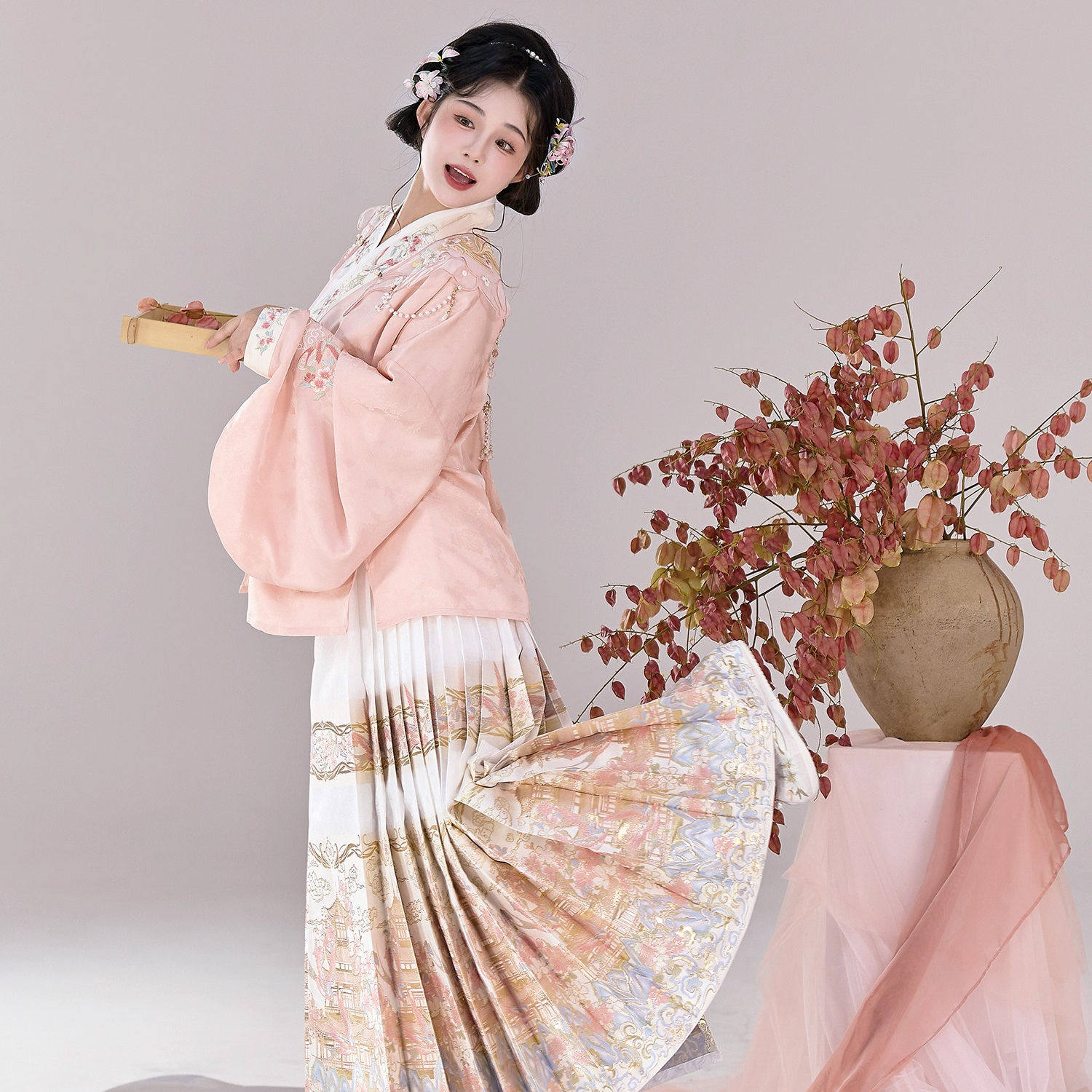 春秋新款燕云亭原创汉服明制琵琶袖织金妆花马面裙女汉洋折衷套装,女装/女士精品,汉服半身裙,淘宝优惠券,粉丝福利购,淘宝优惠卷