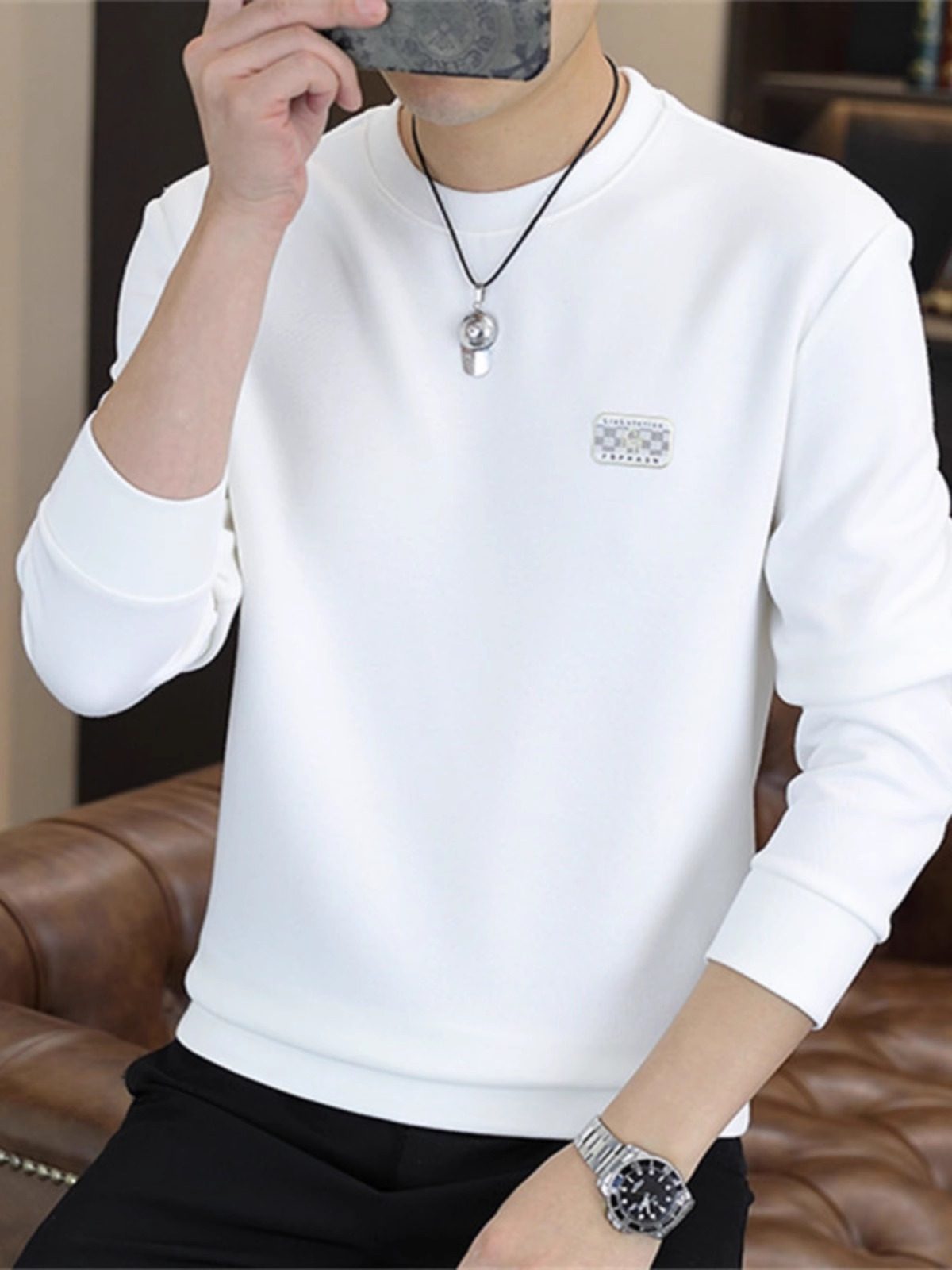 男士高端卫衣2026新款圆领修身潮流印花百搭纯棉打底白色长袖T恤