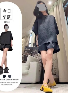 胖东来2025年夏季新款大码女装胖MM黑色简约宽松休闲T恤上衣短裤