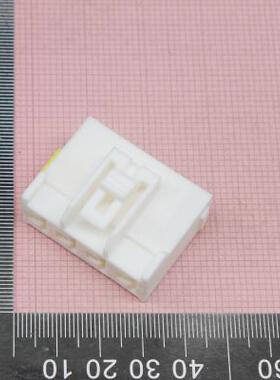 全新 MG651926 DT04-6P 1355719-1 12129373 APAN3124
