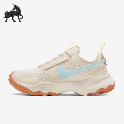 耐克女子厚底时尚运动鞋