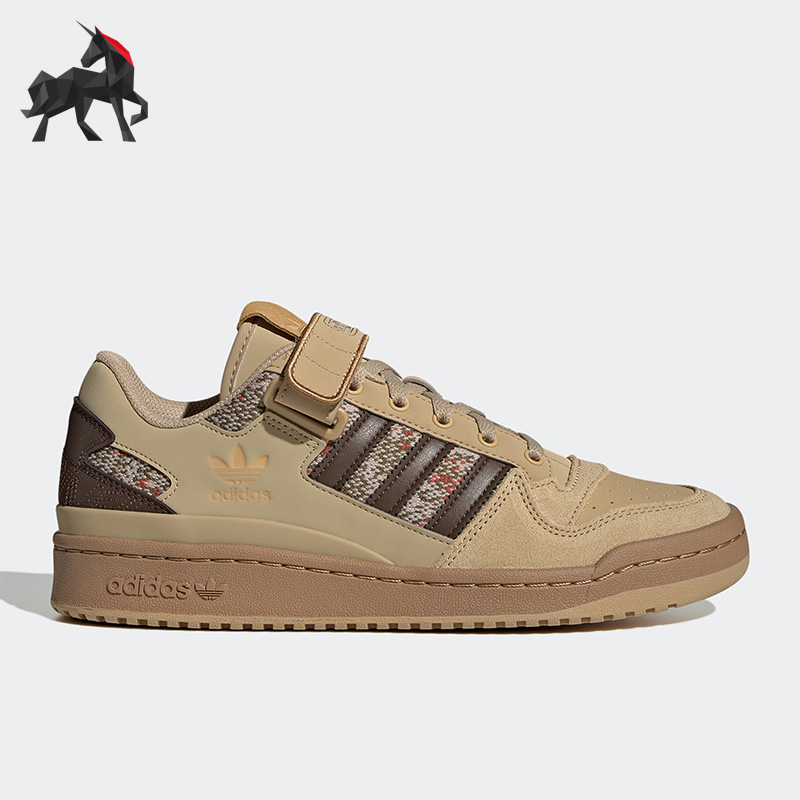 阿迪达斯男女运动休闲鞋