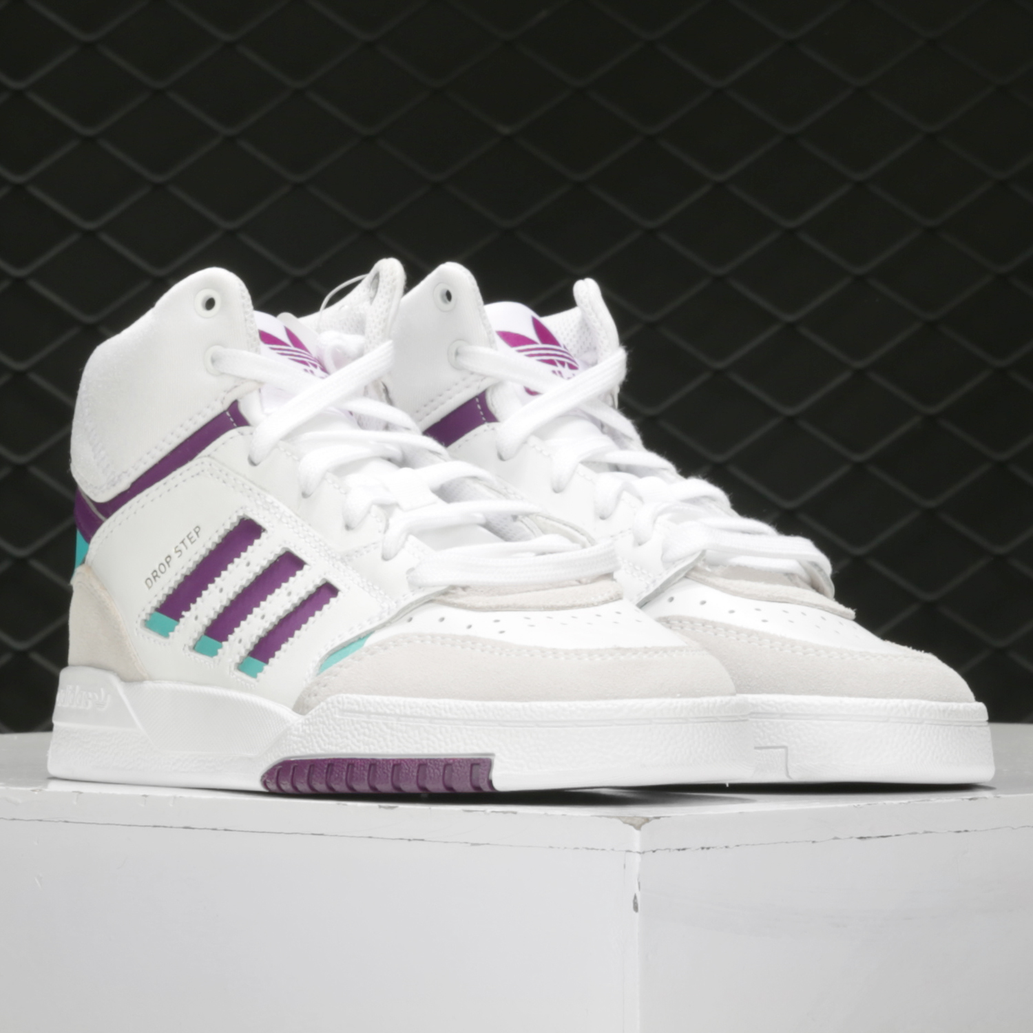 Adidas/阿迪达斯正品春季女子高帮运动休闲板鞋 EF7149