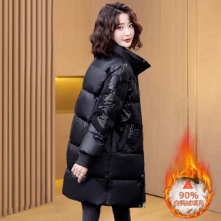 九江平湖羽绒服女士冬季2026新款时尚洋气高端奢华爆款中长款外套
