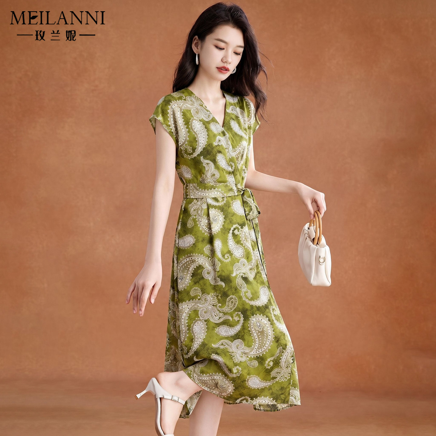 十三行爆款连衣裙高端大气上档次