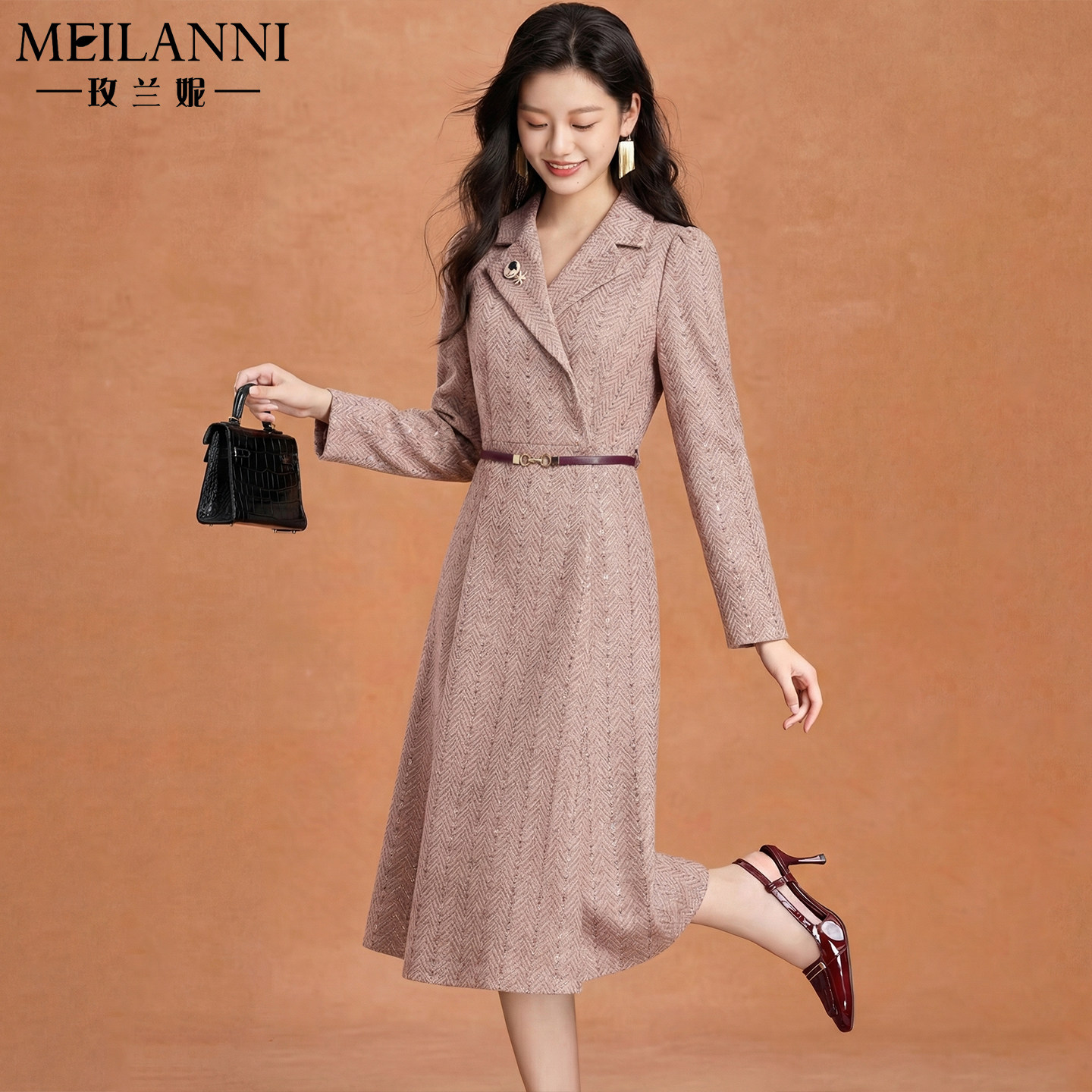 喜婆婆婚宴连衣裙女2026新款春秋高端轻奢高级感妈妈礼服平时可穿