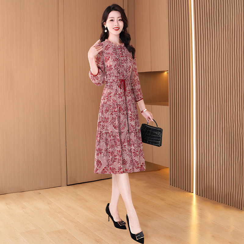 长袖连衣裙女2026新款夏秋今年流行爆款喜婆婆妈妈婚礼十三行裙子