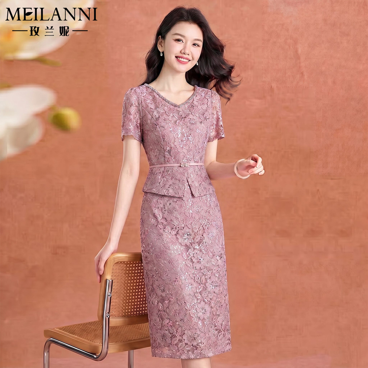 重工蕾丝礼服连衣裙女夏轻奢高端
