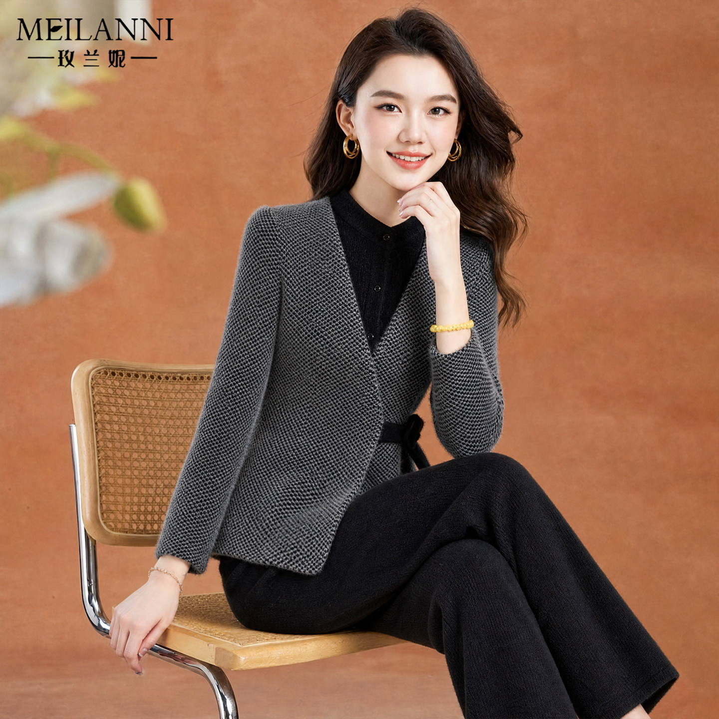 贵夫人品牌高端精致两件套秋装